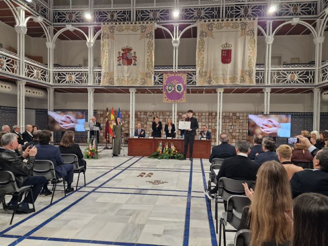 La Academia de Farmacia Santa María de España recupera su tradicional apertura de curso en la Asamblea Regional - 2, Foto 2