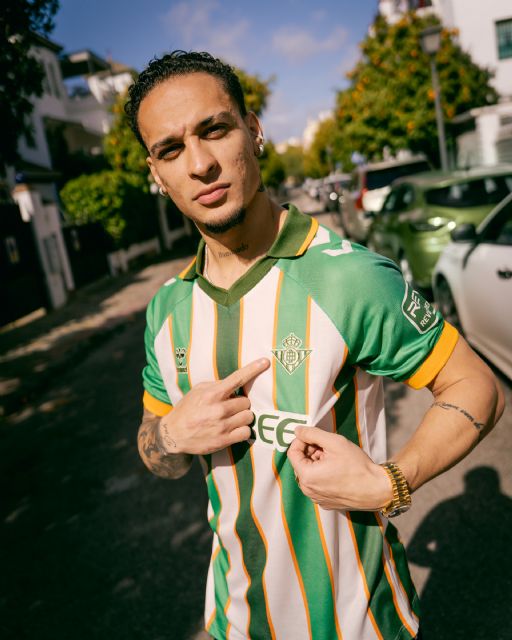 El real betis balompié presenta la primera camiseta fabricada con naranjas para poner en valor el patrimonio natural urbano - 4, Foto 4