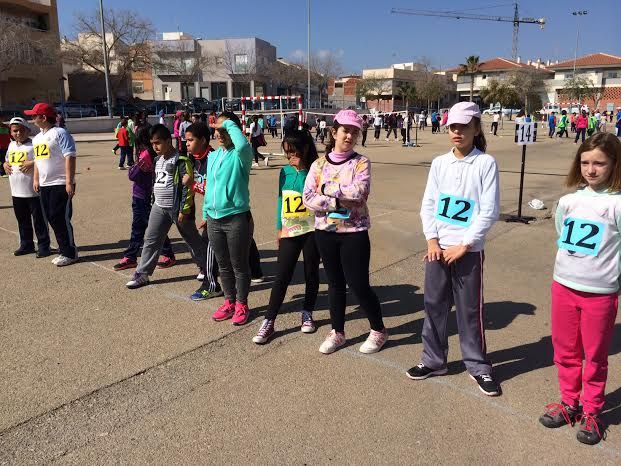 More than 550 students in grades 5 Primary and ESO 1 of all schools in Totana participate in the Day of Popular Games, Foto 6