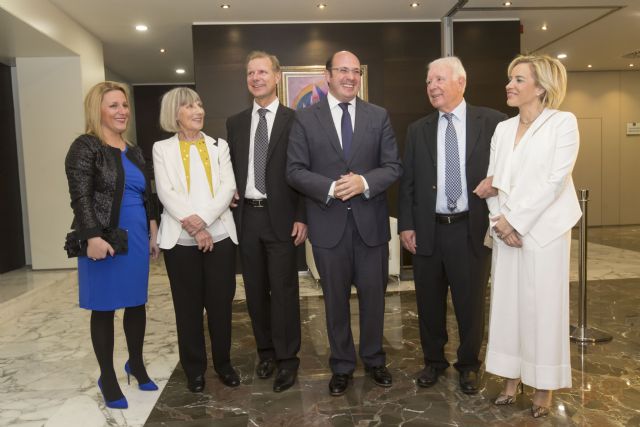 El presidente de la Comunidad inaugura las nuevas instalaciones del Hotel Siete Coronas - 2, Foto 2