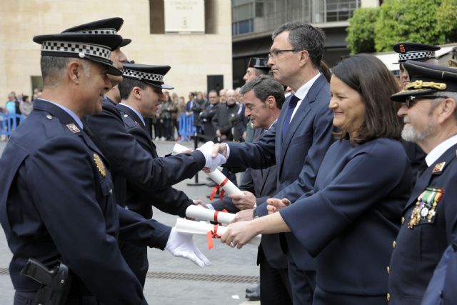 El Ayuntamiento reconoce la labor de los agentes de la Policía Local y su servicio a la ciudad en el día de San Patricio - 2, Foto 2