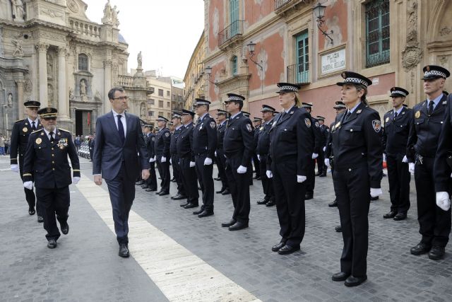 El Ayuntamiento reconoce la labor de los agentes de la Policía Local y su servicio a la ciudad en el día de San Patricio - 4, Foto 4