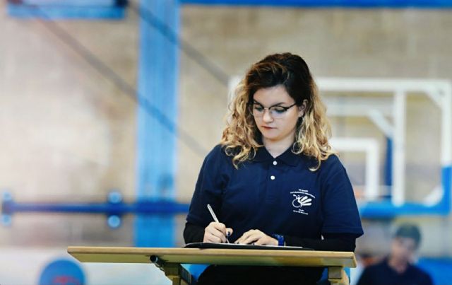 La joven torreña Mari Nieves Brao debuta como árbitro internacional de bádminton - 2, Foto 2