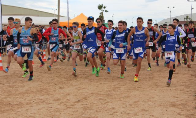 Más de 340 escolares participan en la final regional de Duatlón en San Pedro del Pinatar - 1, Foto 1