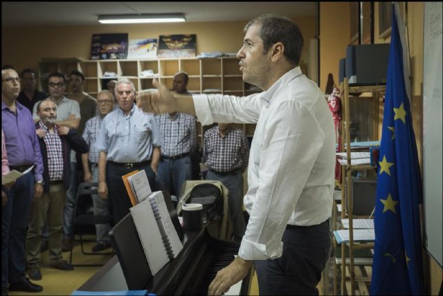 Ángel Carrillo, director de Coral Discantus: Es un lujo para nosotros poder ofrecer recitales en la Semana Santa murciana - 1, Foto 1