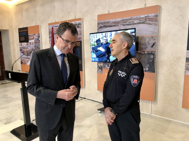 El Consistorio reconoce la excelencia del trabajo que desempeña la Policía Local a través de un comunicado telemático - 1, Foto 1