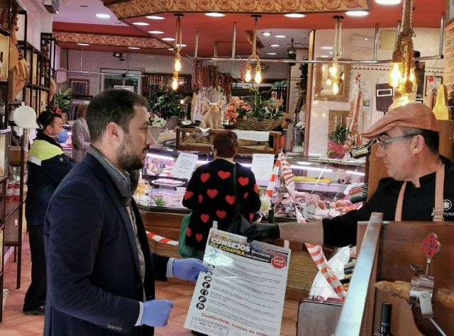 El Ayuntamiento de Lorca divulga una campaña informativa regional para realizar compras en los comercios de forma segura - 1, Foto 1