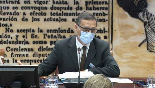SEMI reivindica en el SENADO el papel de Medicina Interna como especialidad vertebradora del SNS - 1, Foto 1