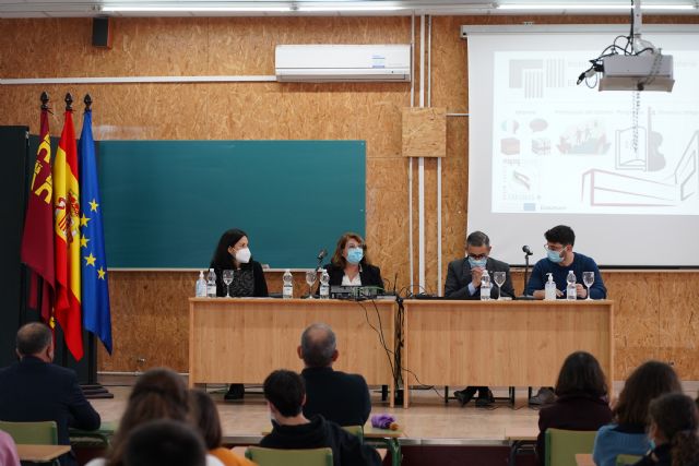 La Consejería de Educación y la Universidad de Murcia fortalecen su colaboración con la firma de dos convenios - 1, Foto 1