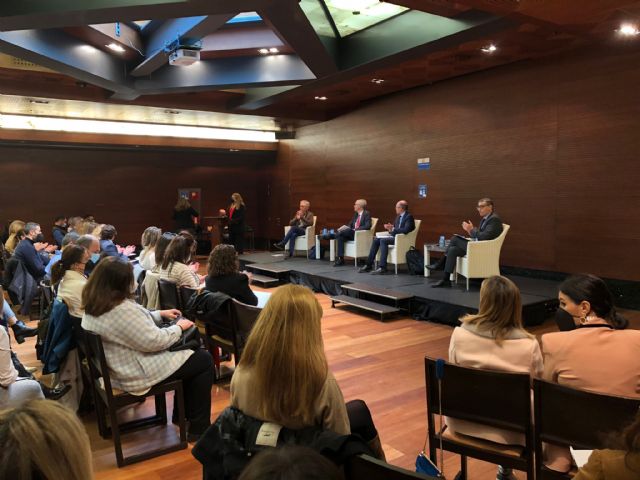 Éxito de la jornada sobre el real decreto-ley 32/2021, de 28 de diciembre - 1, Foto 1