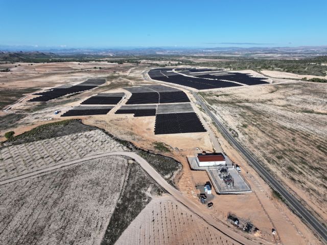Naturgy pone en marcha su primera planta fotovoltaica en la Región de Murcia con capacidad para abastecer a 21.000 hogares - 1, Foto 1