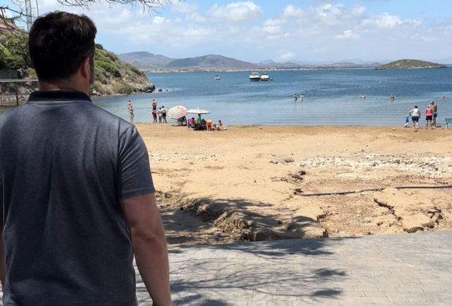 MC: La falta de apuesta turística del gobierno de Arroyo deja desiertos seis chiringuitos de nuestro litoral - 1, Foto 1