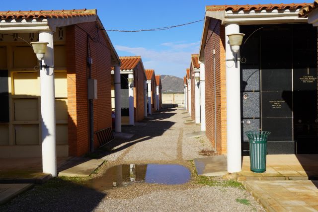 La Junta de Gobierno aprueba el inicio del expediente para la pavimentación de la parte nueva del cementerio - 2, Foto 2