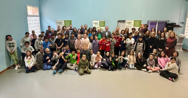 Más de 800 escolares de 21 colegios se suman al proyecto ´Reciclando en Mi Cole y en Mi Barrio´ - 1, Foto 1