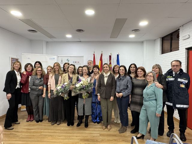 El 60% del personal de Servicios Sociales de la Comunidad son trabajadores sociales, Foto 2