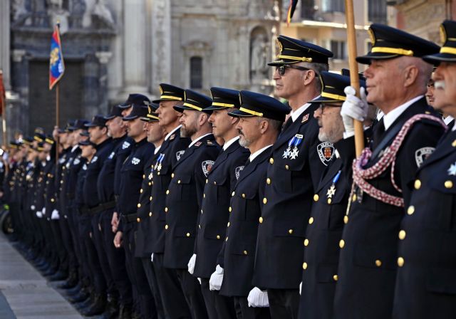 Murcia rinde homenaje a su Policía Local en San Patricio y anuncia la puesta en marcha de un Servicio de Policía Judicial de proximidad - 2, Foto 2