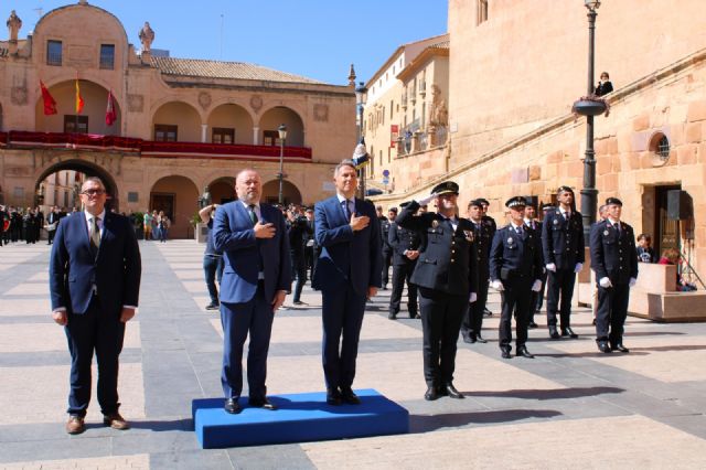 El alcalde destaca que la Policía Local seguirá creciendo hasta alcanzar su mayor cifra de efectivos: tenemos mucho trabajo por delante - 5, Foto 5