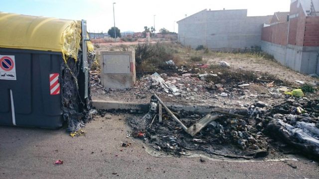 El Ayuntamiento torreño apela al civismo y solicita la la ayuda ciudadana para frenar la quema de contenedores en el municipio - 1, Foto 1