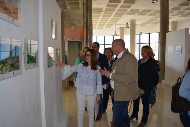 Los niños exponen su vision del Campo de Cartagena en el Luzzy - 1, Foto 1