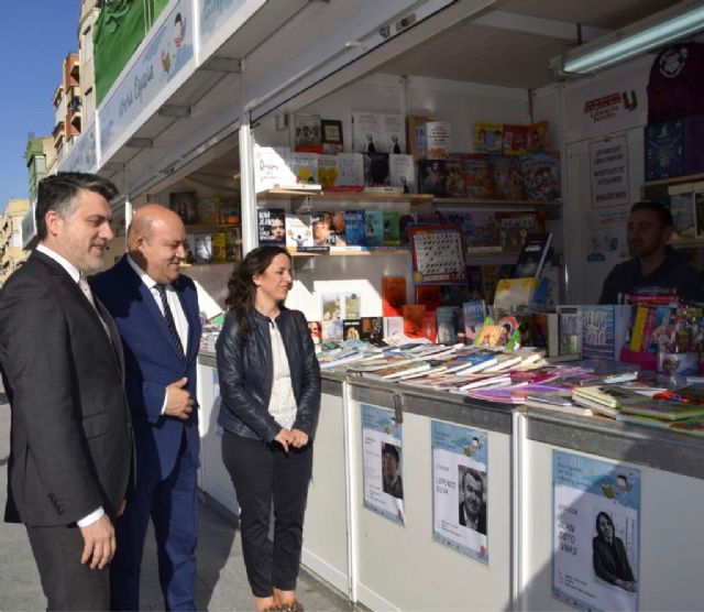 La Feria Regional del Libro Infantil y Juvenil arranca en Cieza y llenará de actividades el municipio hasta el 25 de abril - 1, Foto 1