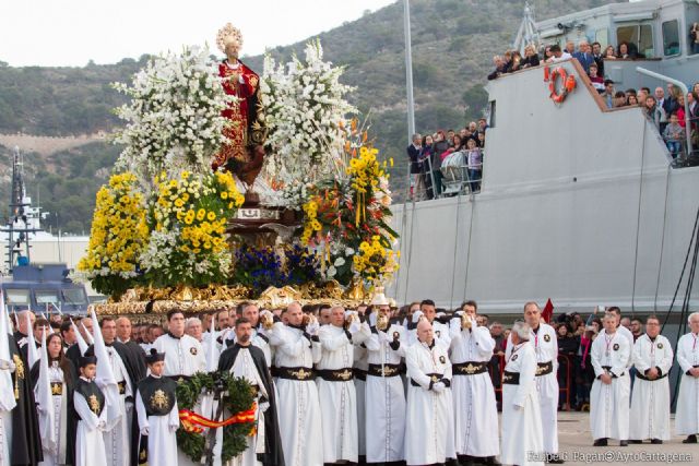 Los apóstoles hacen guardia en Santa María para procesionar este Miércoles Santo en el Prendimiento - 1, Foto 1