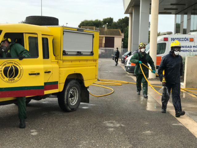 Brigadas Forestales se desplazan a Torre Pacheco para realizar labores de limpieza y desinfección - 2, Foto 2