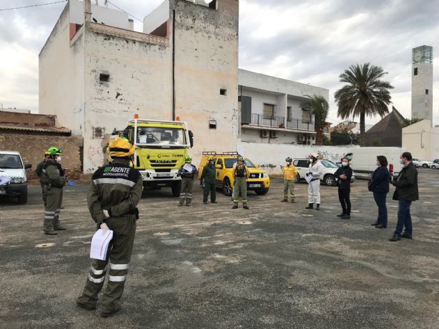 Brigadas Forestales se desplazan a Torre Pacheco para realizar labores de limpieza y desinfección - 3, Foto 3