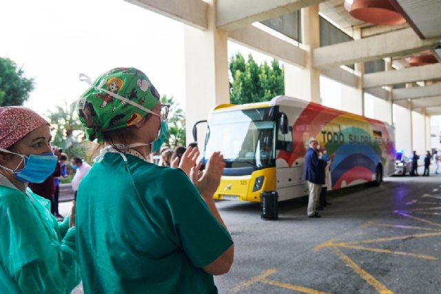 La solidaridad ya viaja en transporte público - 1, Foto 1
