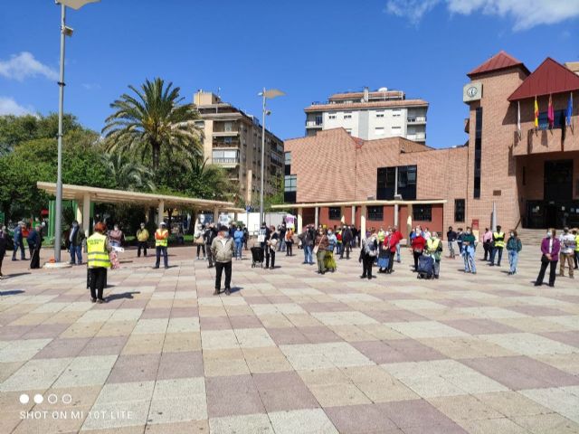 Varios cientos de personas se movilizan para defender la sanidad pública, contra las privatizaciones y por los derechos humanos - 3, Foto 3