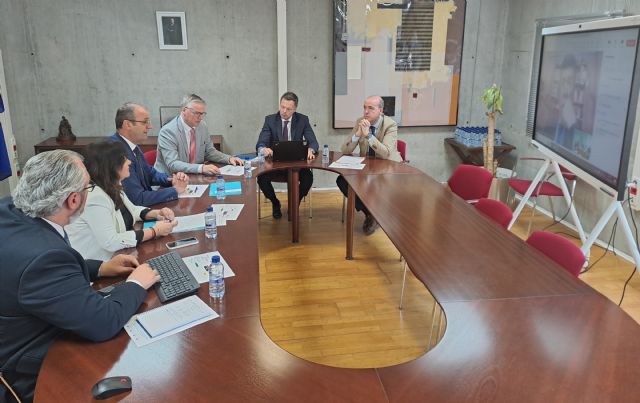 Asignatura de La Constitución Española y la Unión Europea - 2, Foto 2