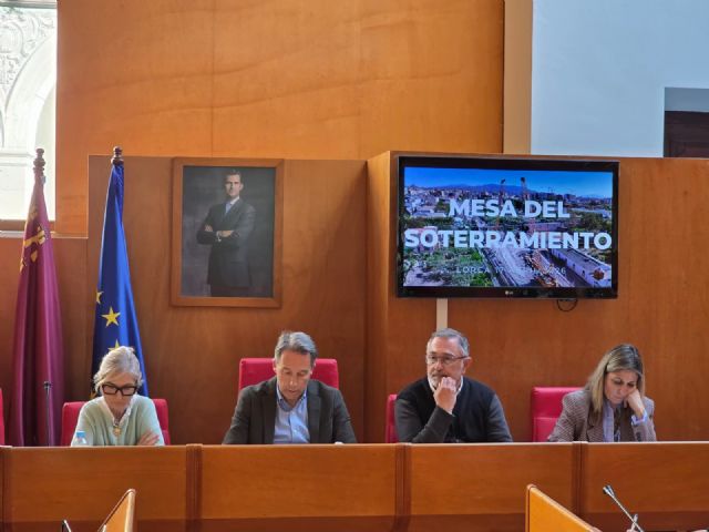 El Ayuntamiento solicita a ADIF las condiciones de uso y cotas del suelo que dejará libre el soterramiento para acelerar la construcción de la nueva Alameda Central - 3, Foto 3