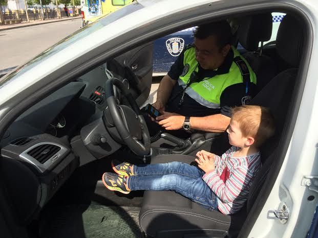 Alumnos de la Escuela Infantil Clara Campoamor participan en una actividad - 2, Foto 2
