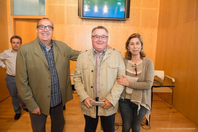 Los mayores de Servicios Sociales clausuran sus cursos De las letras a la imagen y Tradiciones Populares - 3, Foto 3