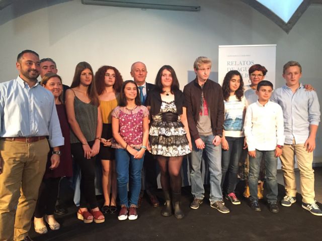 María Dolores Alarcón y Adela Rueda, ganadoras del II Certamen Literario Relatos de Agua Inteligentes - 1, Foto 1