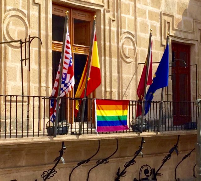 Caravaca se suma a la conmemoración del ‘Día Internacional contra la Homofobia’ - 1, Foto 1