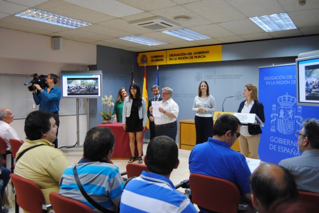 La DGT premia a tres centros de la regin de Murcia en la IV edicin del Concurso de Proyectos de Educacin Vial, Foto 1
