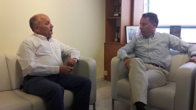 El Alcalde mantiene una ronda de reuniones de trabajo con los portavoces de los grupos políticos municipales - 2, Foto 2