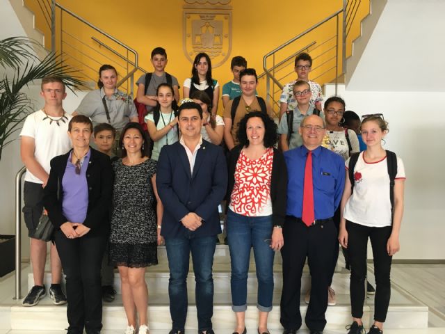 El alcalde recibe a estudiantes franceses de intercambio con el colegio Sagrado Corazón - 1, Foto 1