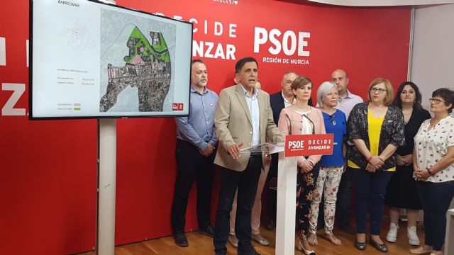 Serrano presenta el primer mapa de espacios públicos libres del municipio para dar respuesta ágil a la petición de equipamientos de los vecinos - 1, Foto 1