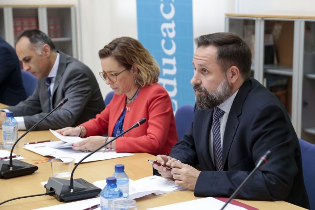 La Universidad de Murcia colabora en la puesta en marcha de la revista de educación e innovación REIF - 1, Foto 1