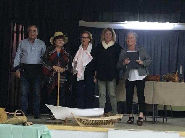 El centro de educación de adultos celebra una jornada de puertas abiertas. - 1, Foto 1