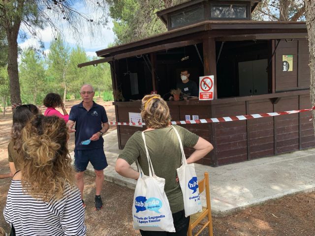 Más de un centenar de personas visitan los Puntos de Información Ambiental de Contraparada y Majal Blanco en su primer fin de semana de reapertura - 2, Foto 2