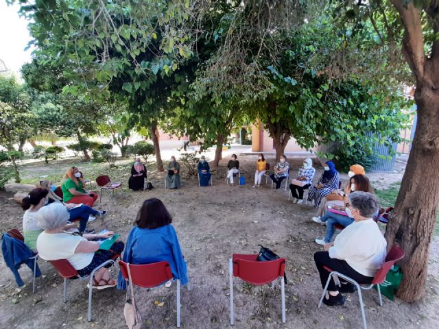 Encuentro de lectura en Los Dolores por la diversidad cultural - 1, Foto 1