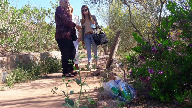 El PP apoya las denuncias vecinales por el abandono, falta de limpieza e inseguridad en el barrio de San Cristóbal y exigen soluciones inmediatas - 3, Foto 3