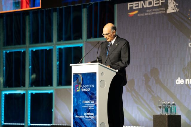 La ministra de Defensa Margarita Robles defiende la apuesta de Espa&ntilde;a por la inversión en Defensa durante la inauguración de FEINDEF 23 - 5, Foto 5