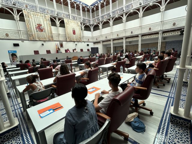 Escolares de la Región se comprometen a poner en marcha pequeñas acciones para fomentar la solidaridad - 3, Foto 3