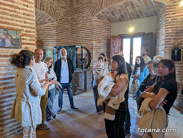 Un viaje por la historia viva de la Torre de Santiago, Foto 8