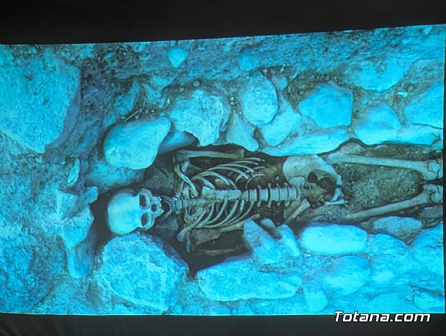 Dos enterramientos del siglo VI descubiertos en Las Cabezuelas reescriben la historia de Totana, Foto 8