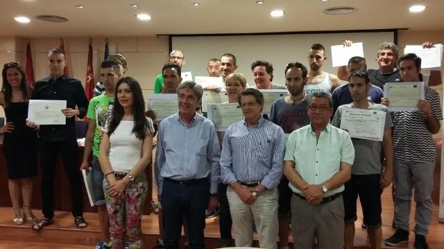 63 personas se han beneficiado del programa Apinsun, desarrollado entre CARM, Ayuntamiento y Nypacold con financiación del Fondo Social Europeo - 1, Foto 1