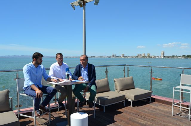 Las concejalías de Deportes de San Pedro del Pinatar, San Javier y Los Alcázares sumarán esfuerzos para situar el Mar Menor en la agenda deportiva internacional - 1, Foto 1